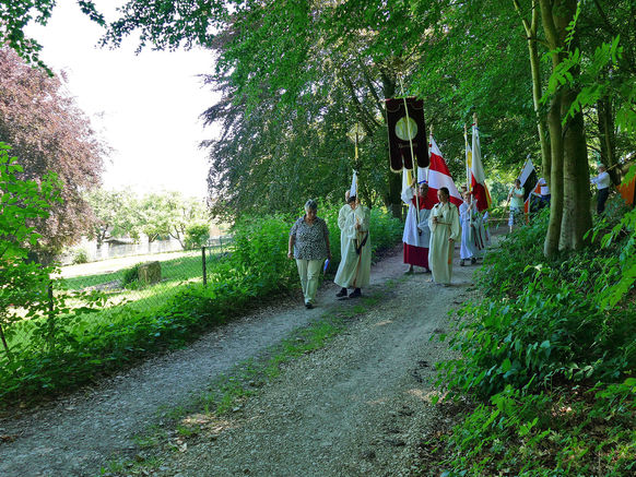 Festgottesdienst zum 1.000 Todestag des Heiligen Heimerads auf dem Hasunger Berg (Foto: Karl-Franz Thiede)